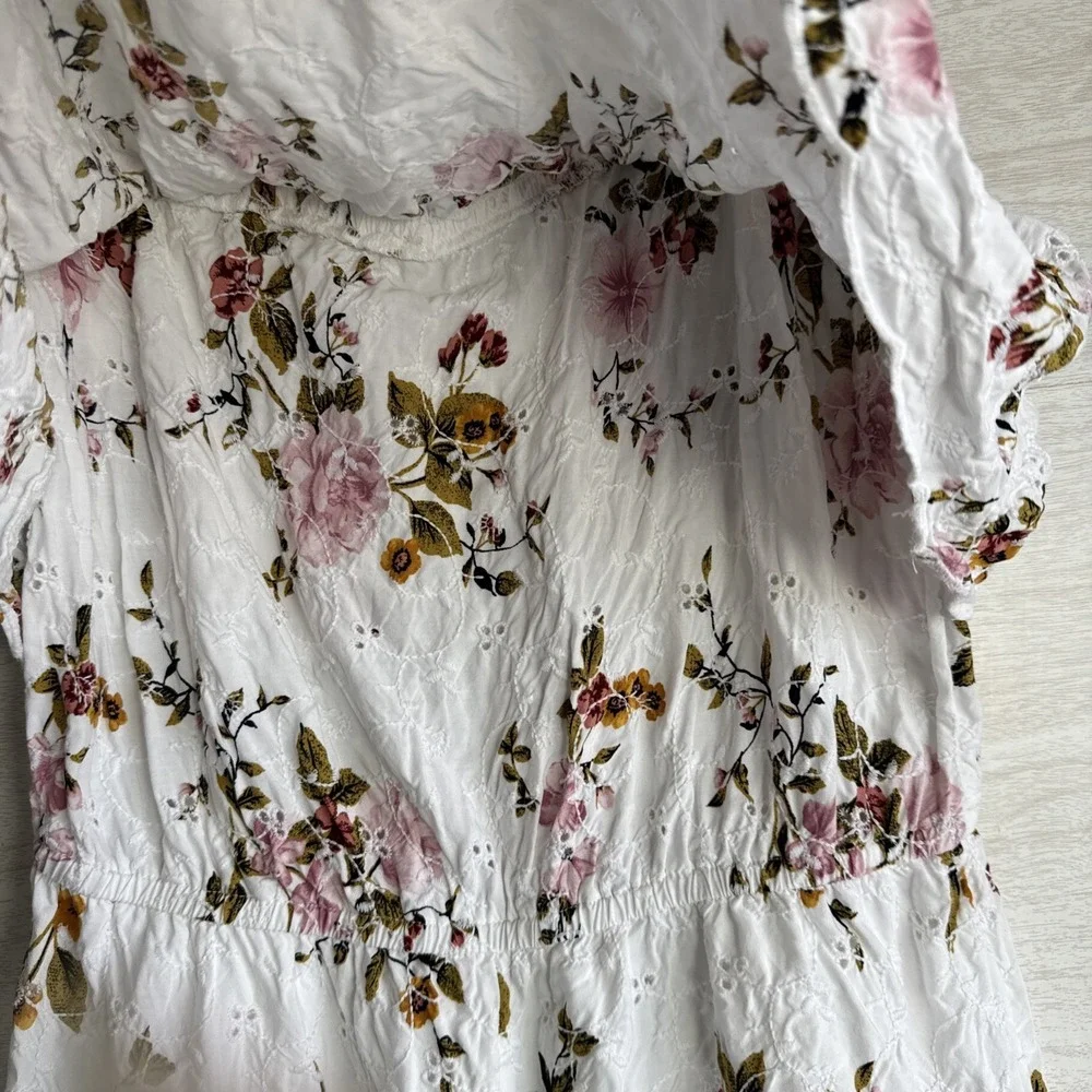 white floral American Eagle Outfitters romper Off The Shoulder Ruffled Eyelet M - Picture 5 of 11